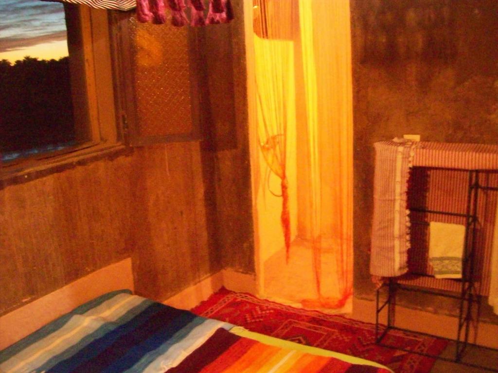 Zaouia de Sidi el Mokhtar Ben Ali Auberge Toda Kasbah Tinfou מראה חיצוני תמונה